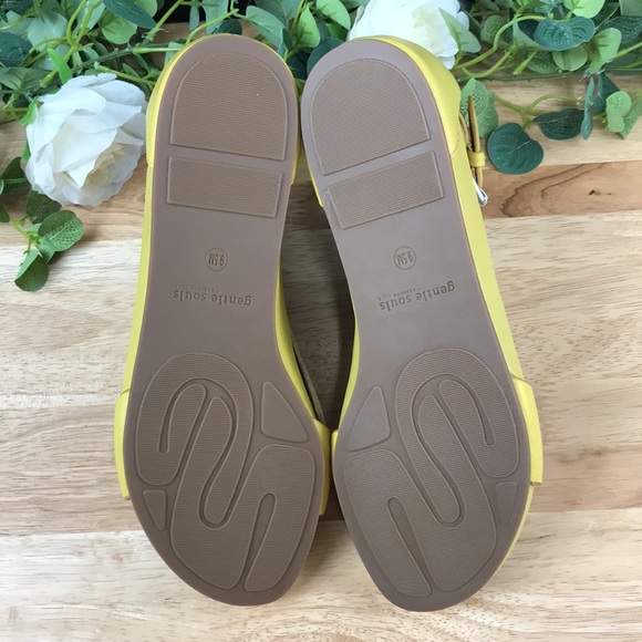 Gentle Souls by Kenneth Cole Yellow Leather Gisele Wedge Sandals 9.5M - Picture 6 of 8